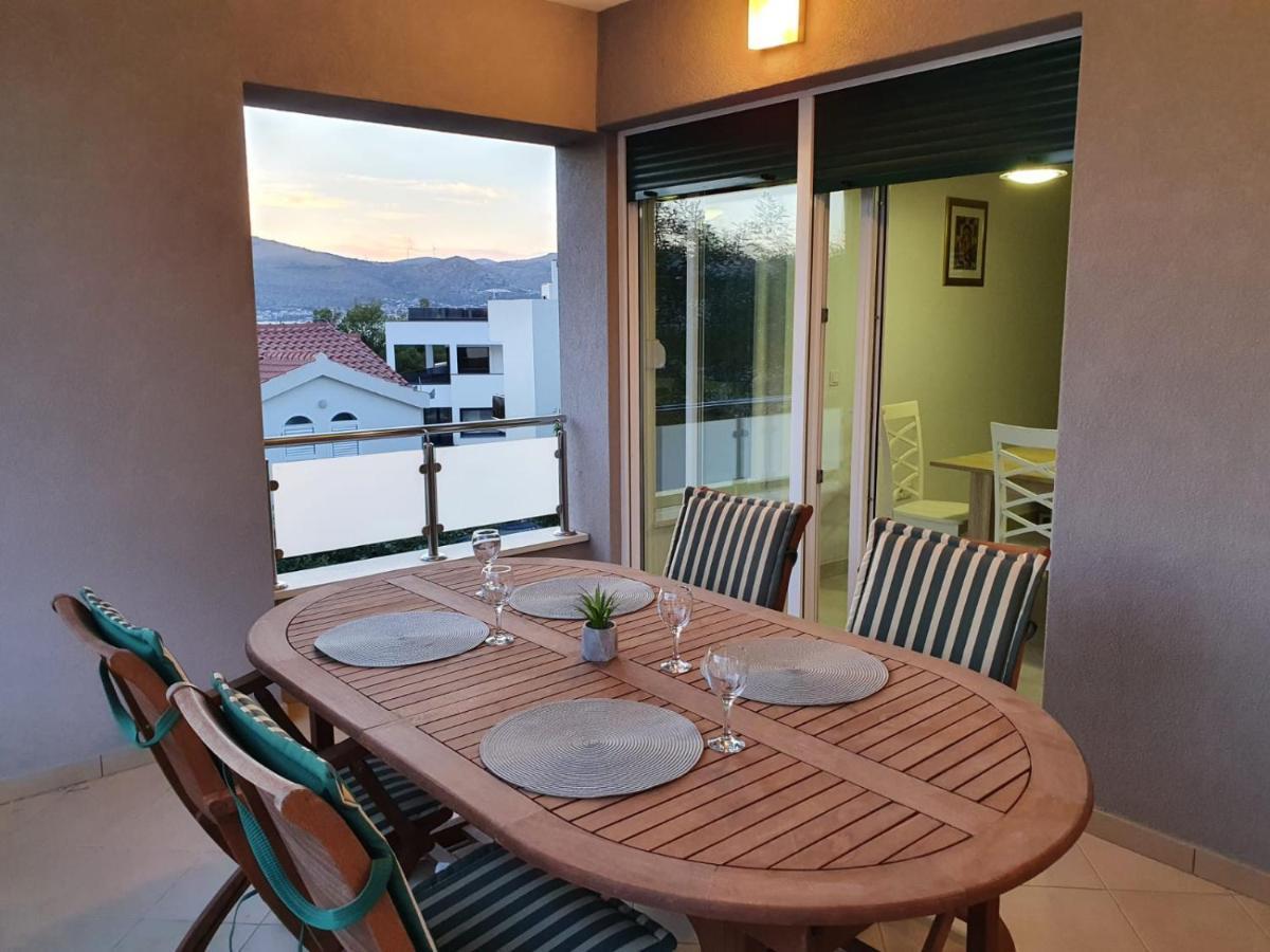 Apartment AnaKatarina Trogir Bagian luar foto