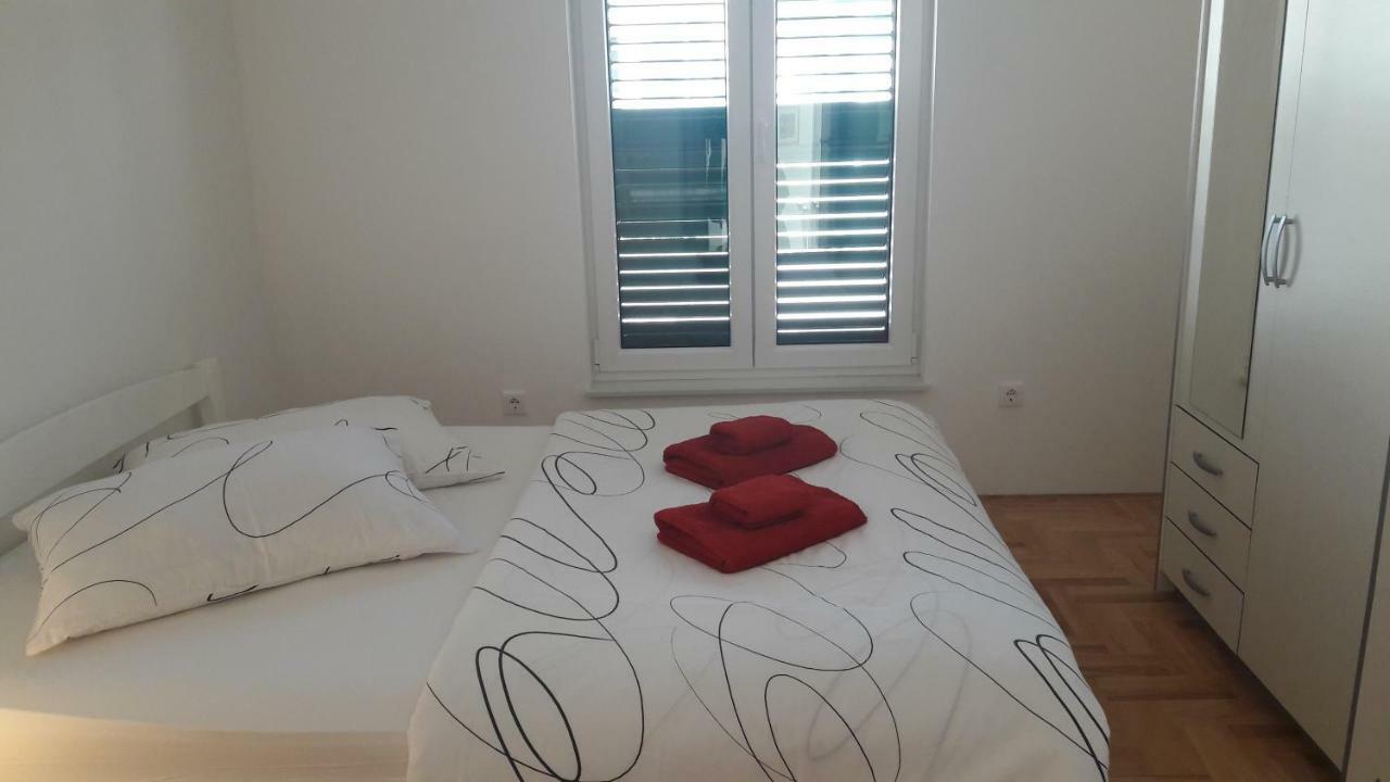 Apartment AnaKatarina Trogir Bagian luar foto
