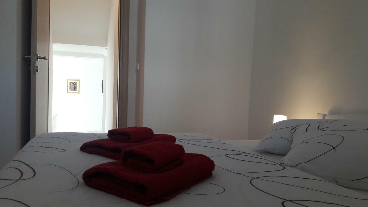 Apartment AnaKatarina Trogir Bagian luar foto
